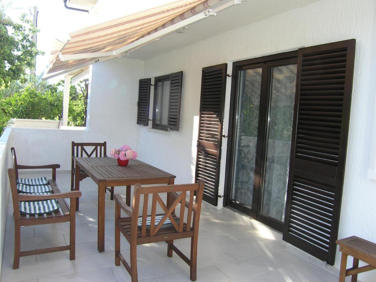 Apartments Mari With Terrace 巴斯卡 外观 照片