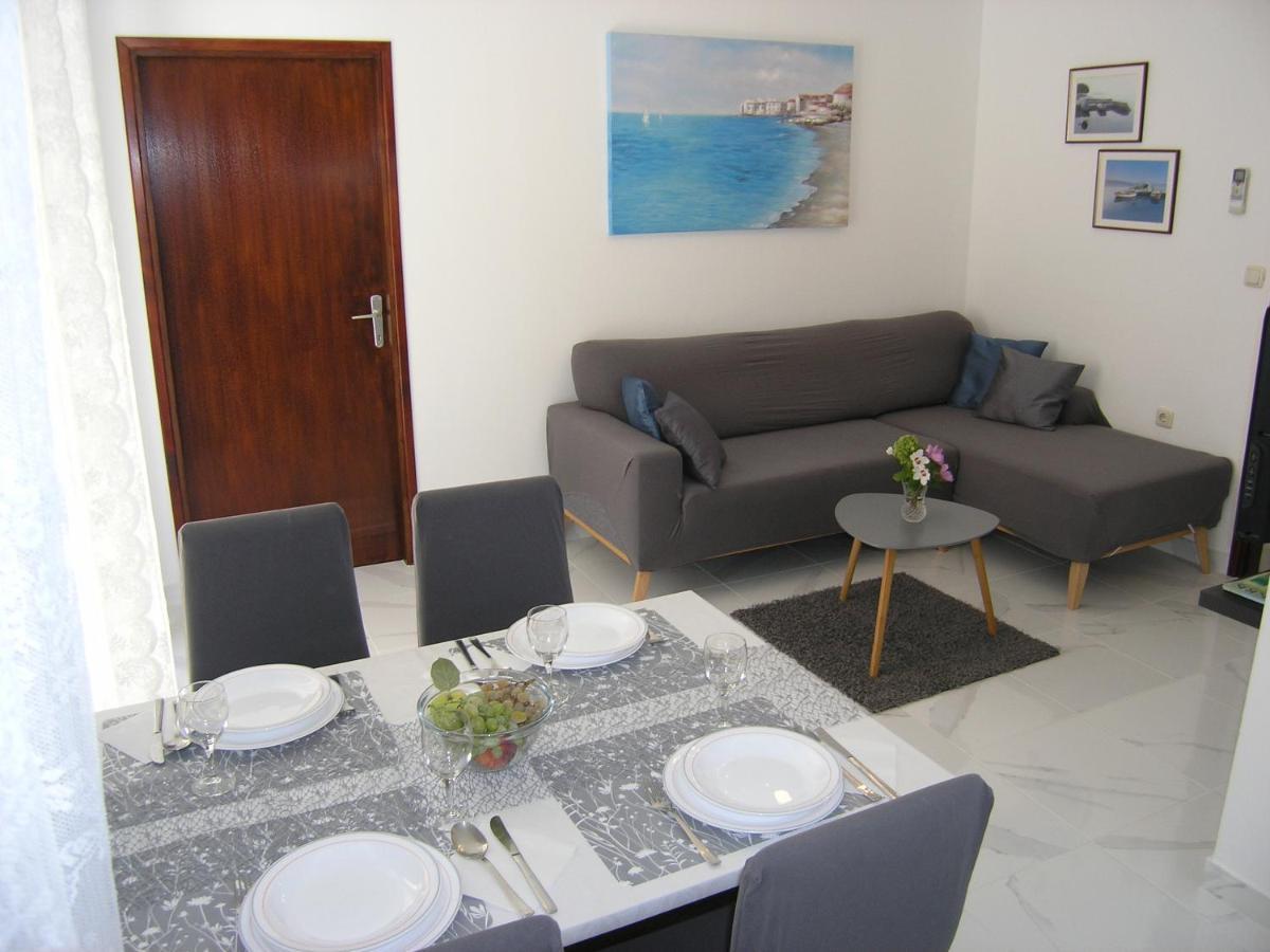 Apartments Mari With Terrace 巴斯卡 外观 照片